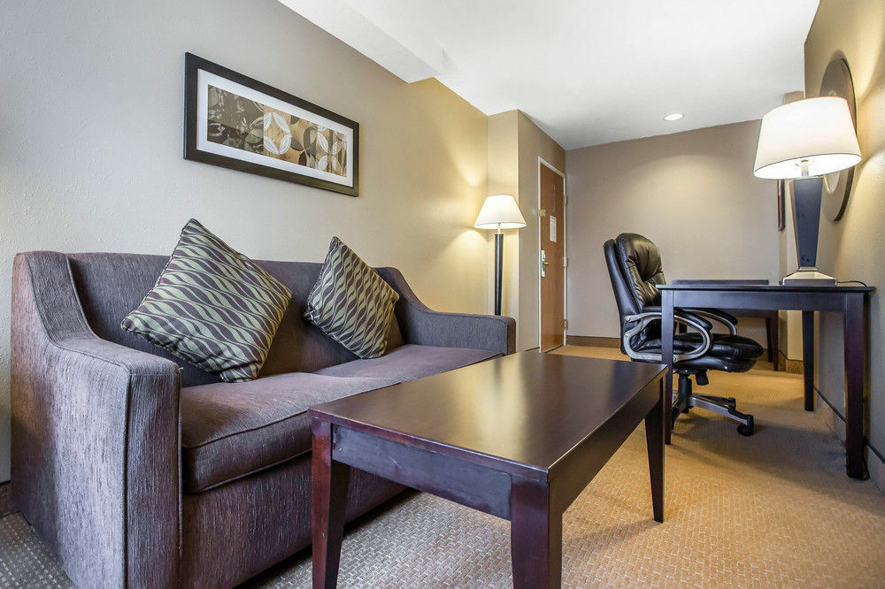 Comfort Inn & Suites Near Tinley Park Amphitheater Dış mekan fotoğraf