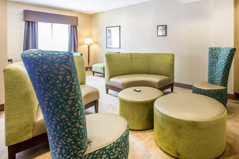 Comfort Inn & Suites Near Tinley Park Amphitheater Dış mekan fotoğraf